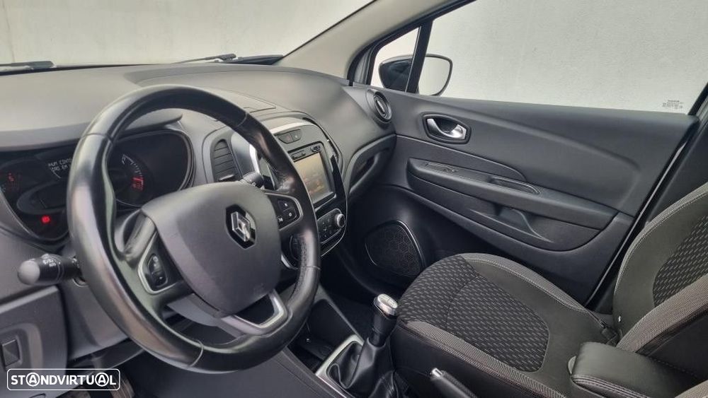 Renault Captur 1.5 dCi Exclusive - 11