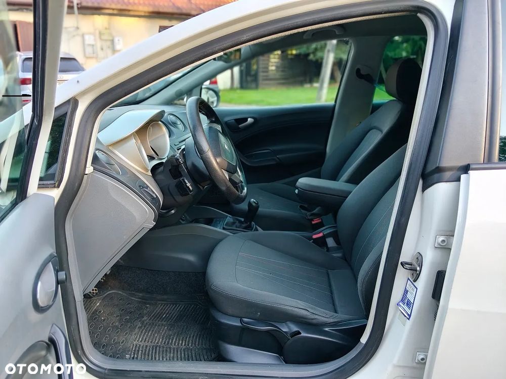 Seat Ibiza ST 1.4 16V Style - 8