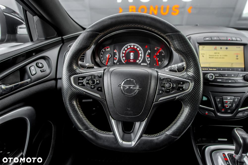 Opel Insignia 2.8 T V6 OPC - 21