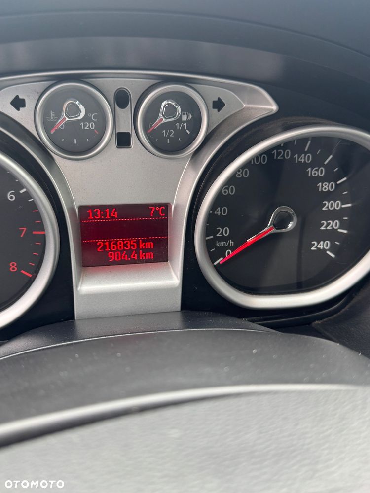 Ford Focus 1.6 Ambiente - 14