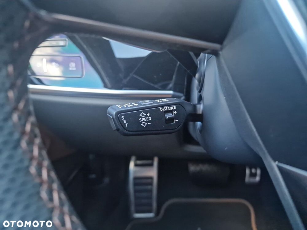 Audi A8 60 TFSI mHEV Quattro Tiptr - 27
