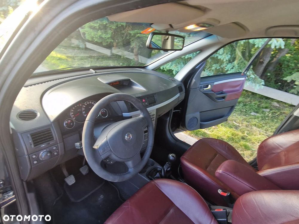 Opel Meriva 1.8 16V Easytronic Cosmo - 17