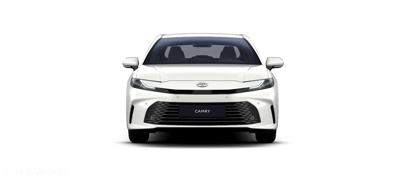 Toyota Camry - 8