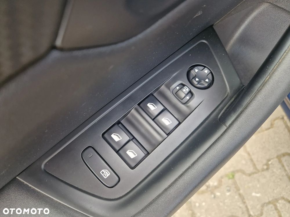 Peugeot 508 BlueHDi 130 EAT8 Active - 14