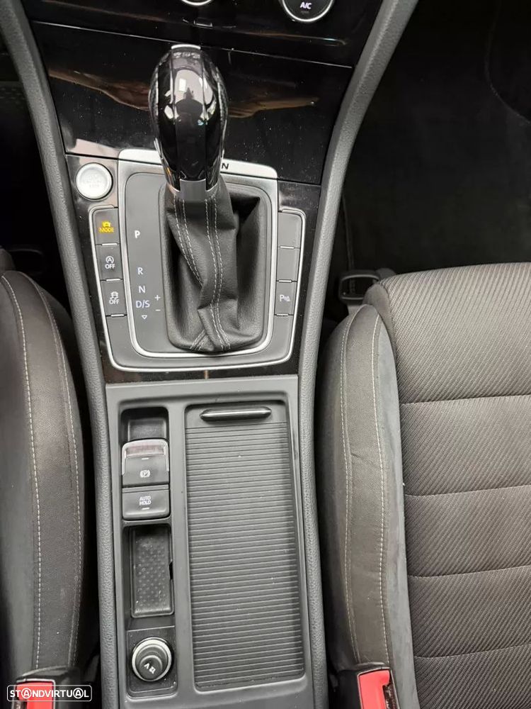VW Golf 2.0 TSI R DSG - 21