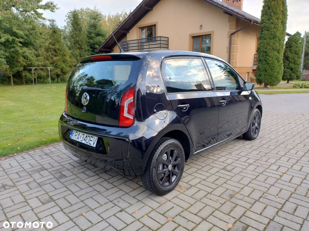 Volkswagen up! - 10