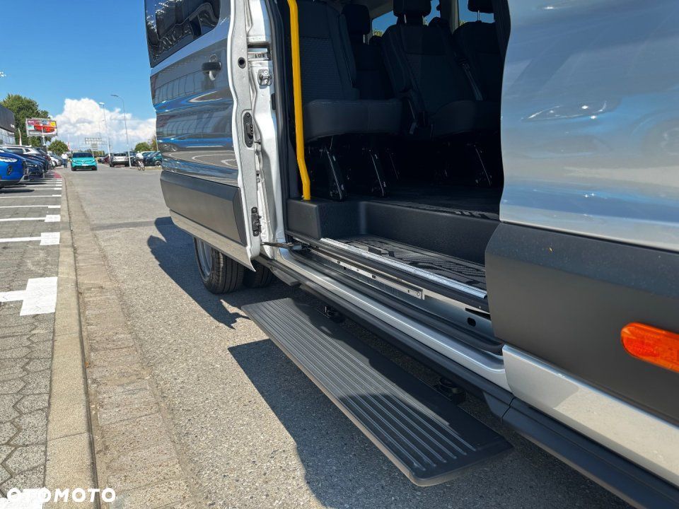 Ford Transit - 7