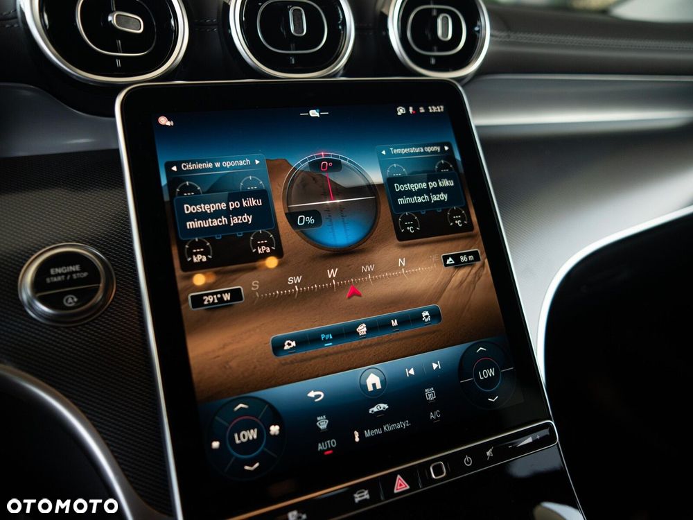 Mercedes-Benz GLC - 21