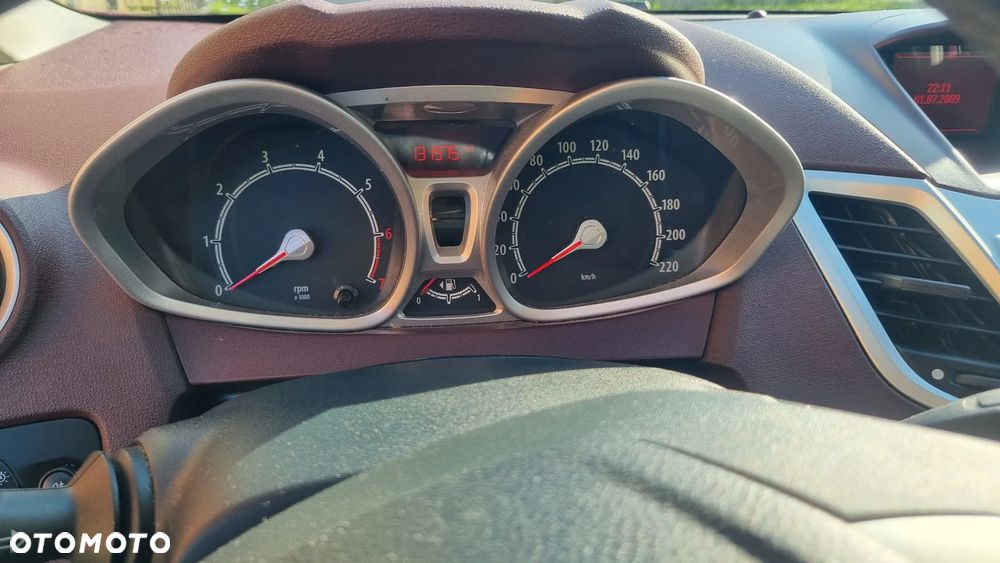 Ford Fiesta 1.25 Titanium - 11