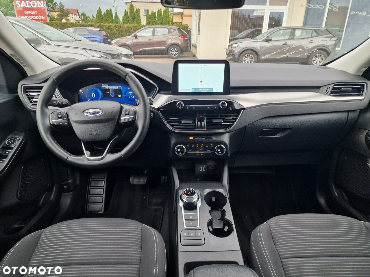 Ford Kuga 2.5 Duratec FHEV TITANIUM - 12