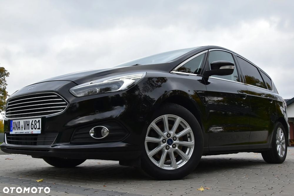 Ford S-Max 2.0 TDCi Titanium PowerShift - 23