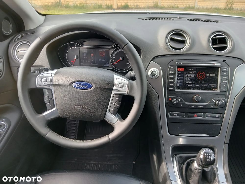 Ford Mondeo 2.0 TDCi Titanium X - 23