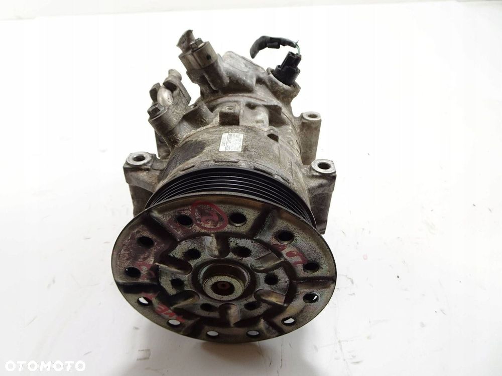 Kompresor klimatyzacji Toyota Avensis T27 LIFT Auris VERSO 2.0 D4D 126 KM - 3