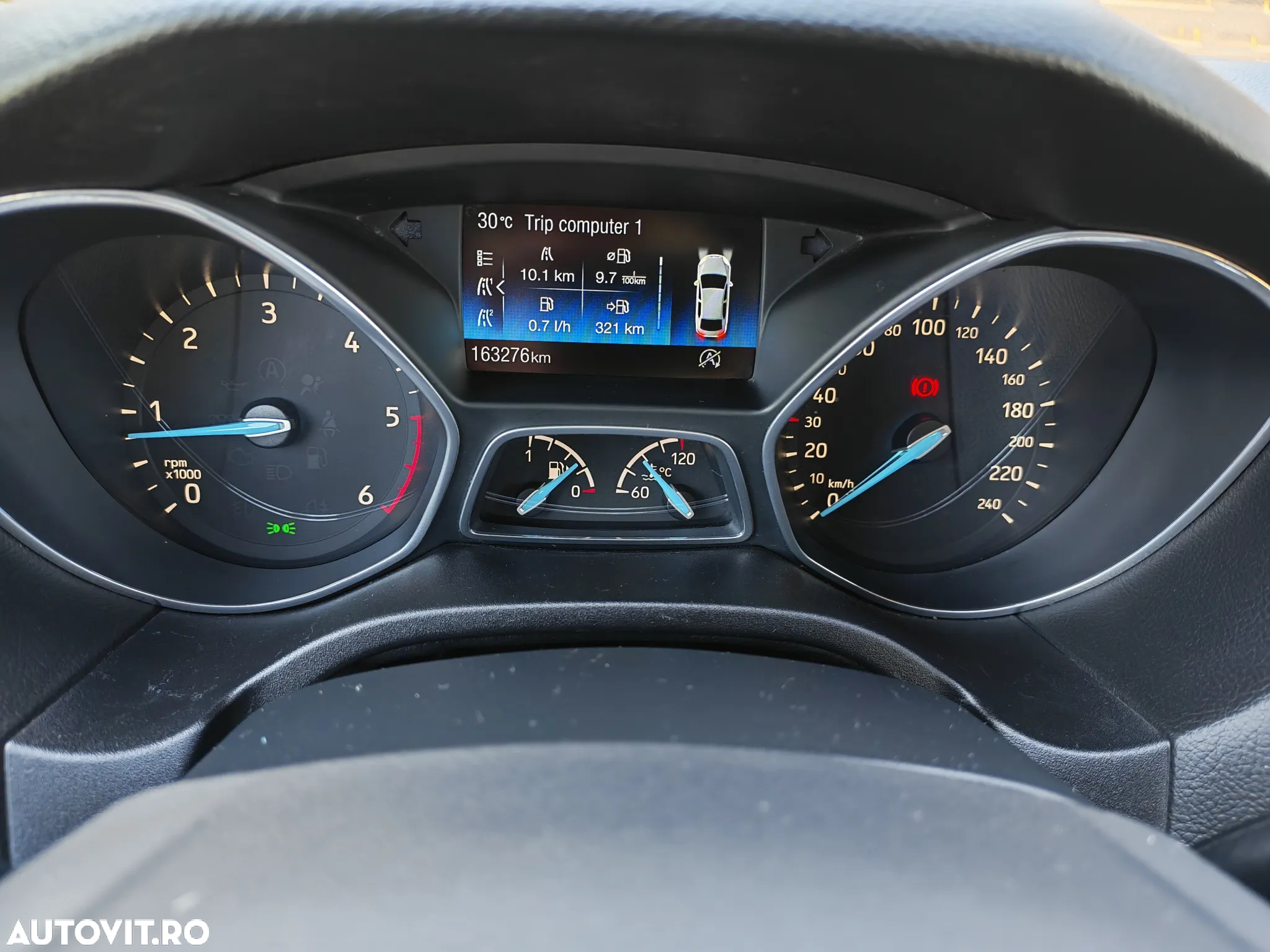 Ford Focus 1.5 TDCi DPF Start-Stopp-System Business - 8