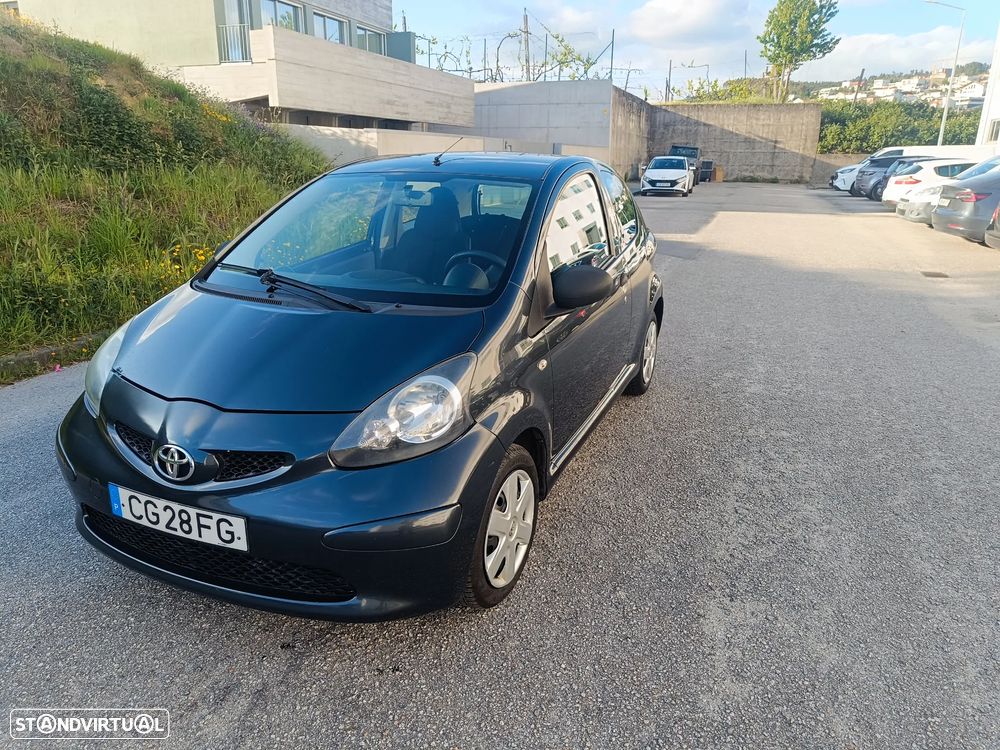 Toyota Aygo City - 10