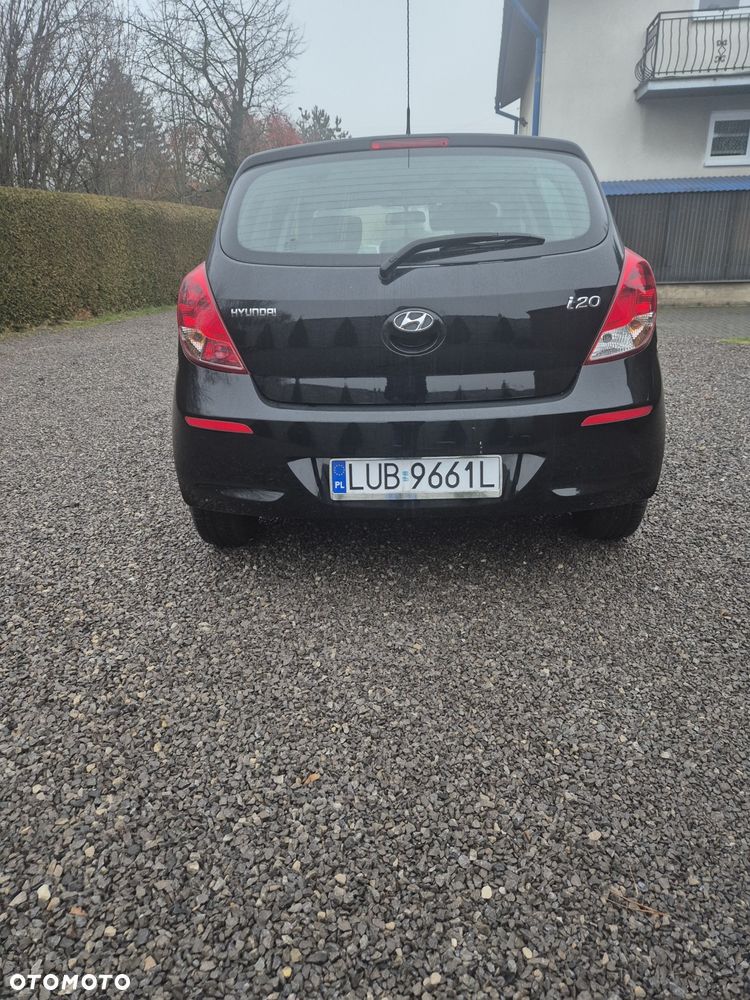 Hyundai i20 - 10