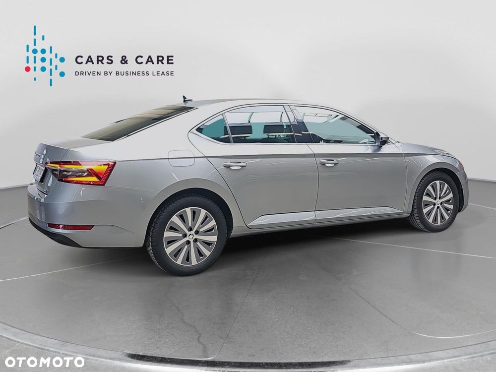 Skoda Superb 2.0 TDI SCR Style - 26