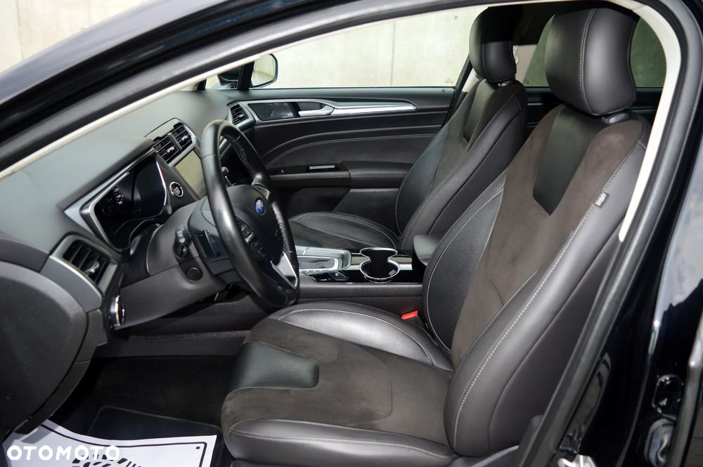 Ford Mondeo 2.0 TDCi Bi-Turbo PowerShift-Aut Titanium - 9