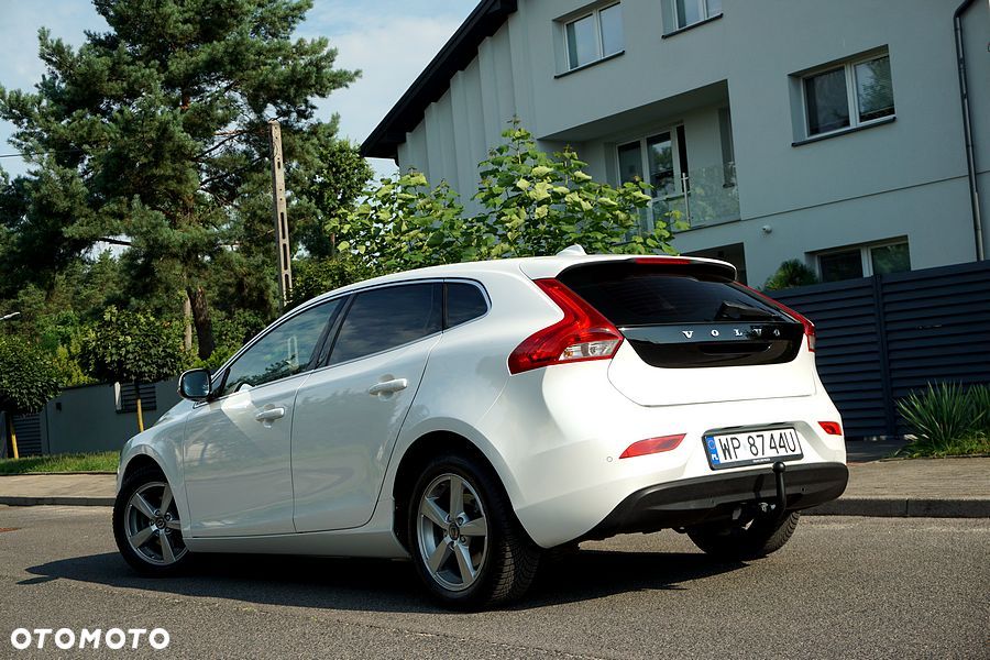 Volvo V40 D2 Summum - 12