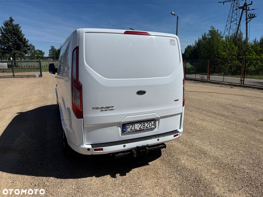 Ford Transit Custom - 12