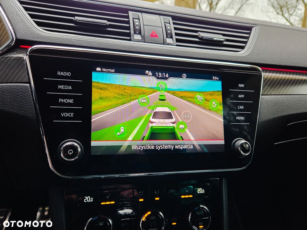 Skoda Superb 2.0 TDI SCR Sportline DSG - 13