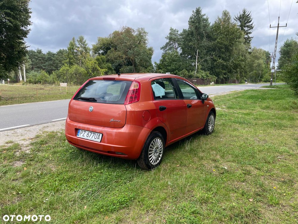 Fiat Grande Punto - 5