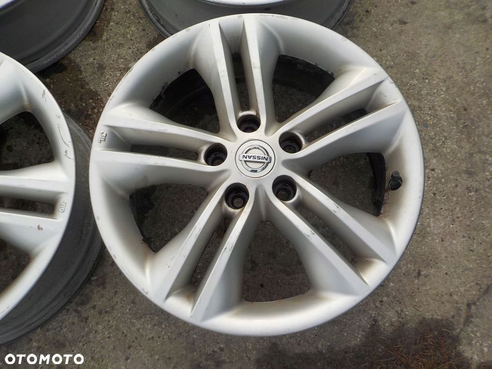 NISSAN QASHQAI J10 JUKE FELGI ALUMINIOWE R17 5x114.3 - 5