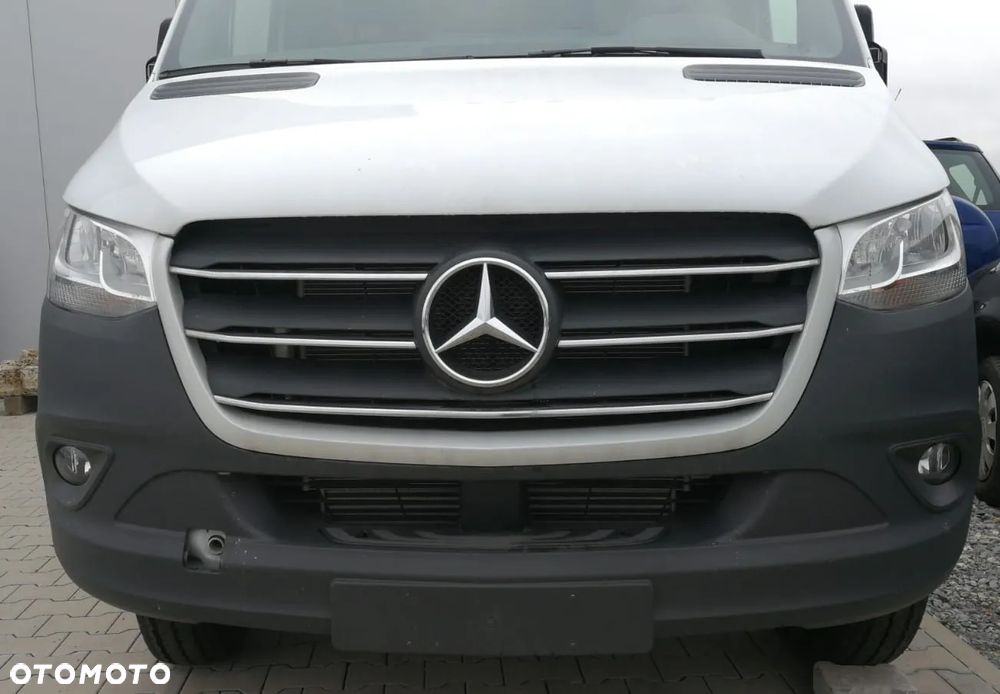 SPRINTER 907 przód zestaw kompletny