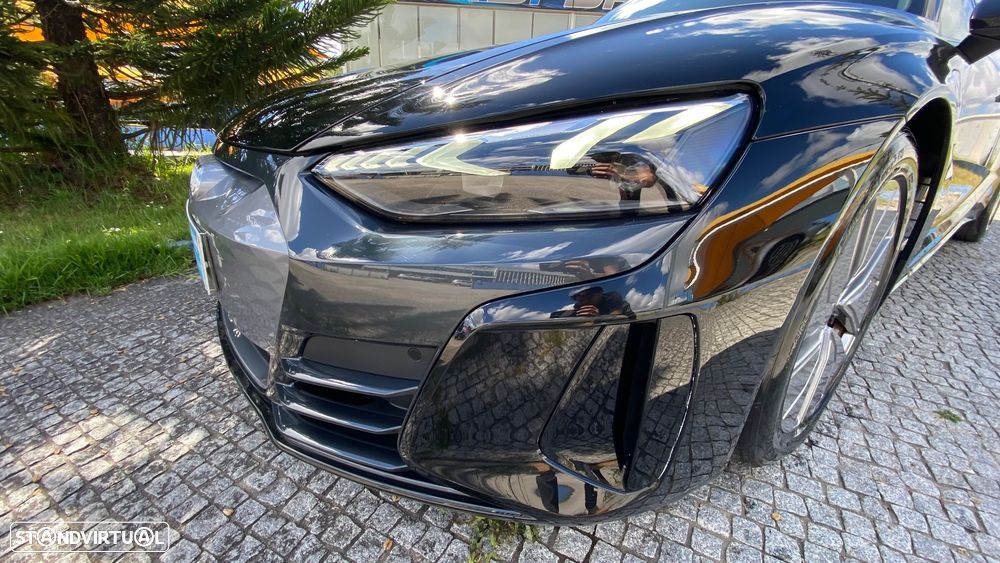Audi e-tron GT quattro - 16