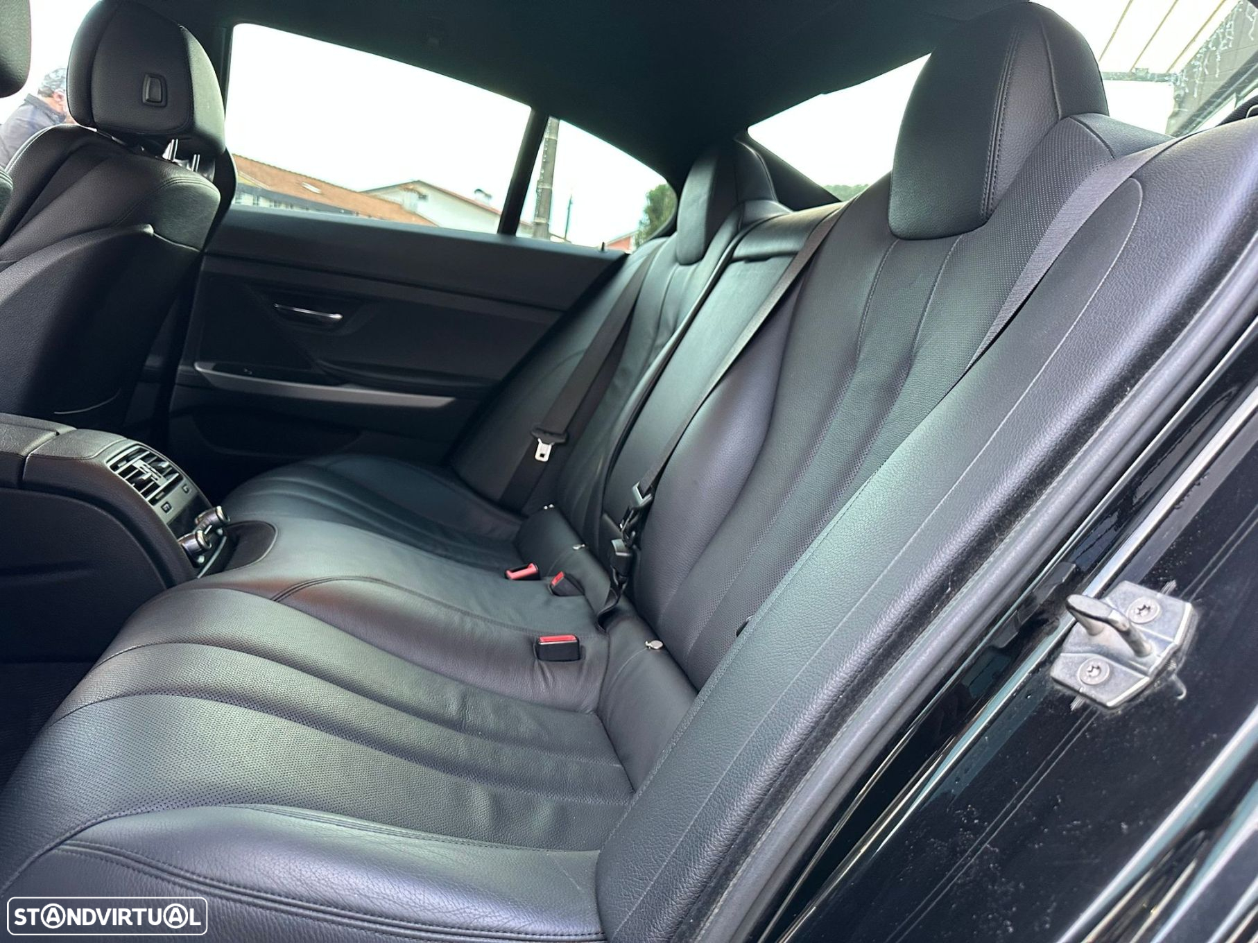 BMW 640 Gran Coupé d xDrive Pack M - 15
