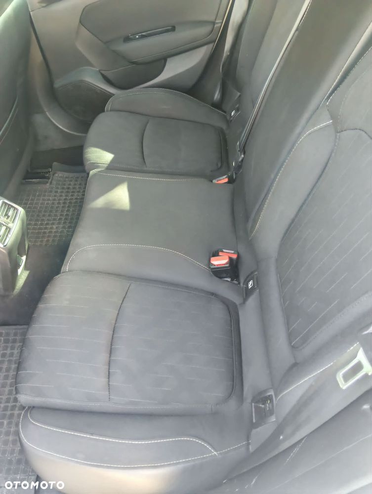 Renault Megane 1.5 Blue dCi Limited - 12