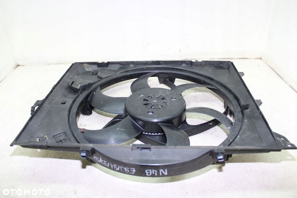 Wentylator Chłodnicy BMW E81 E87 E90 E91 E92 400W 7590699 - 5