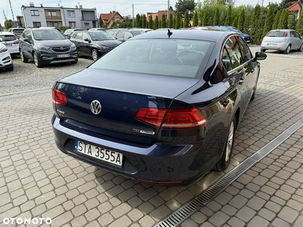 Volkswagen Passat 1.8 TSI BMT Comfortline - 7
