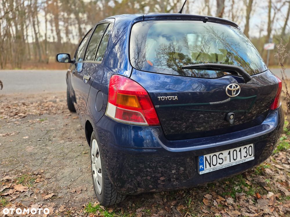 Toyota Yaris 1.33 Luna - 6