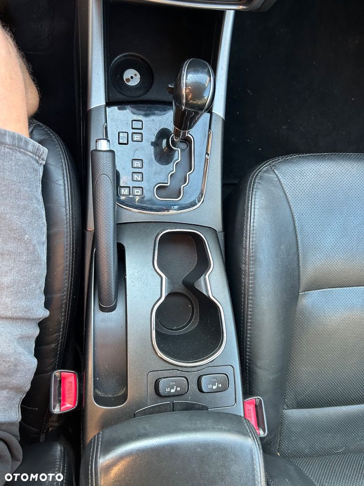 SsangYong/KGM Korando 2.0 E-XDi DPF 4WD Automatik Quartz - 14