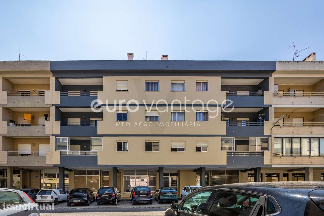 Apartamento T3 no Centro de Leiria –  Localização Privilegiada - Grande imagem: 2/37