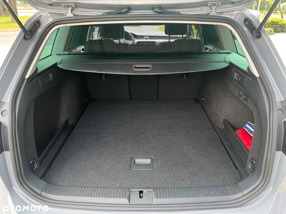 Volkswagen Passat Variant 1.5 TSI EVO Business DSG - 18