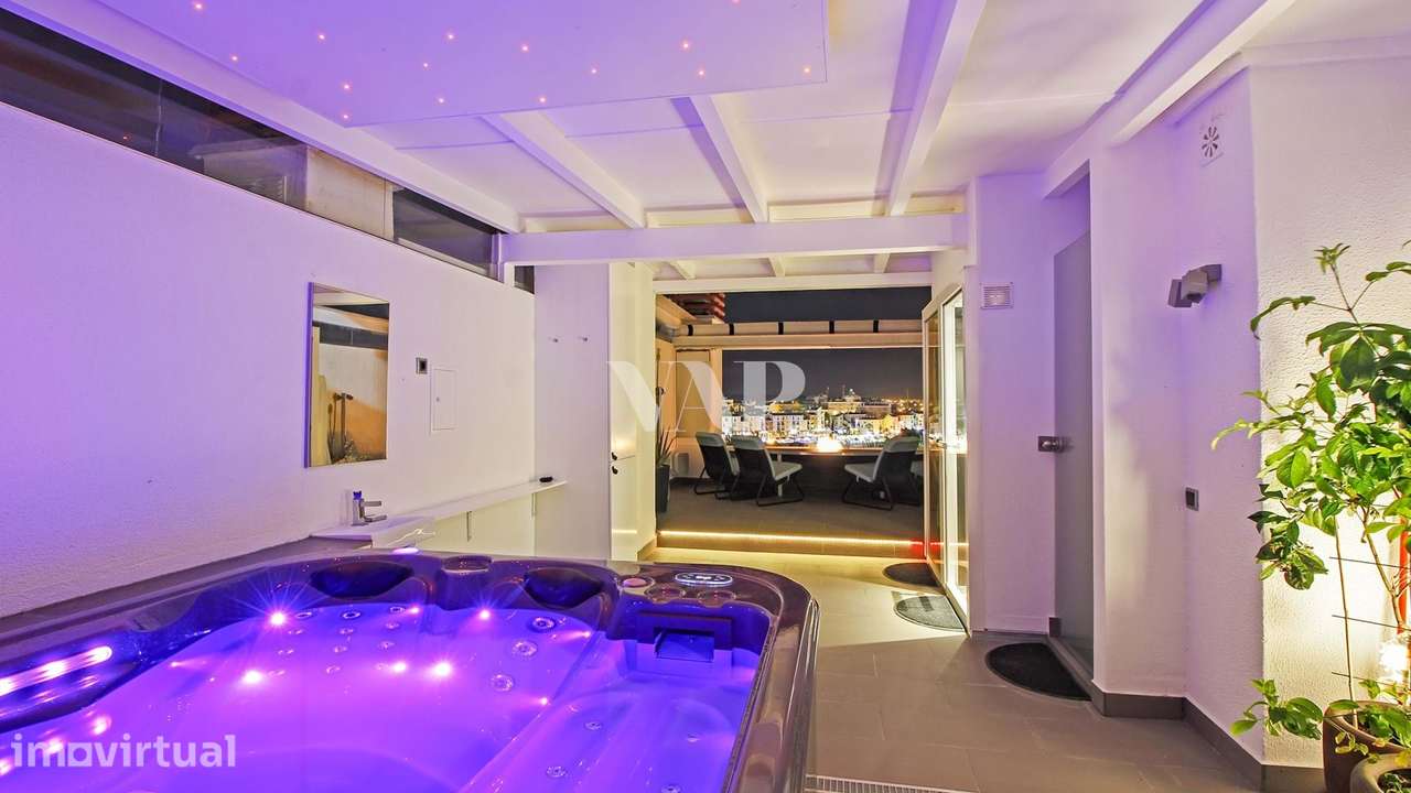 Apartamento de luxo T2 triplex na Marina de Vilamoura - Grande imagem: 2/35