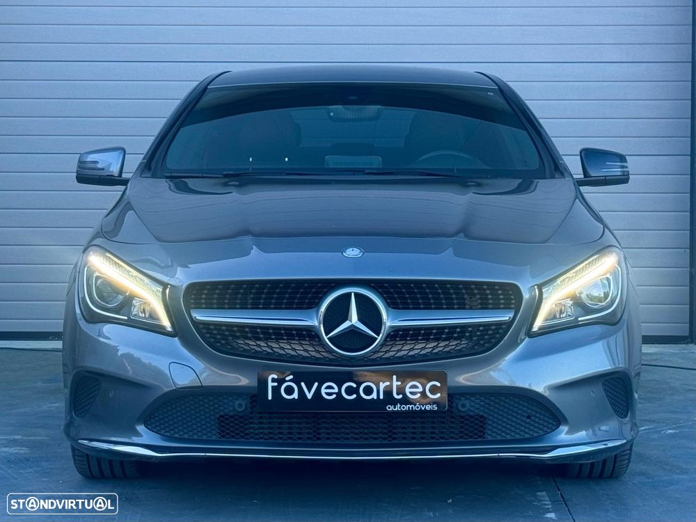 Mercedes-Benz CLA 180 7G-DCT Urban - 2