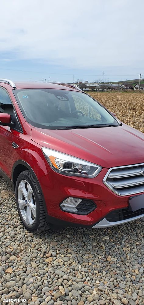 Ford Kuga 1.5 EcoBoost 2WD Titanium - 4
