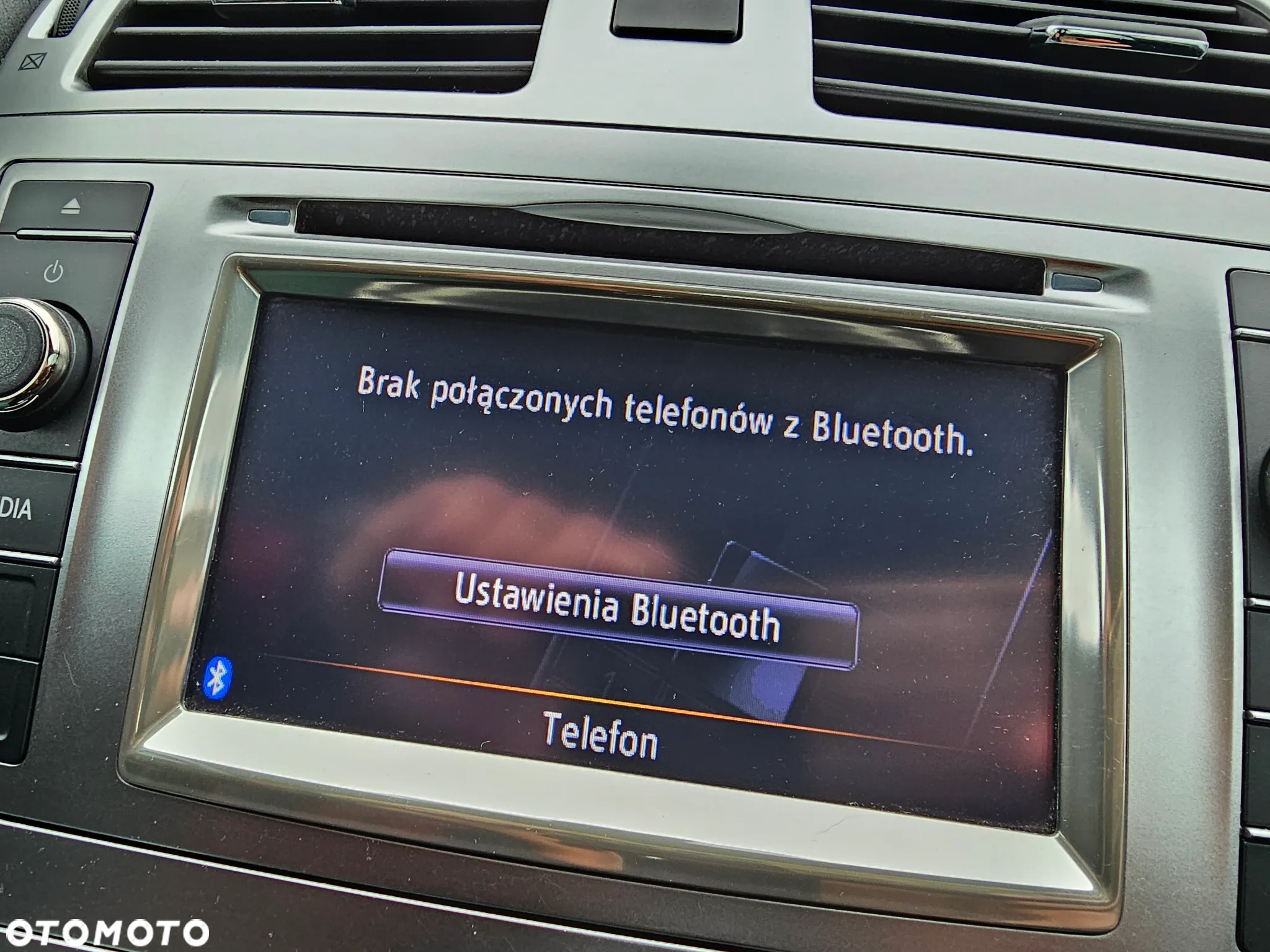 Toyota Avensis 1.8 Premium - 19