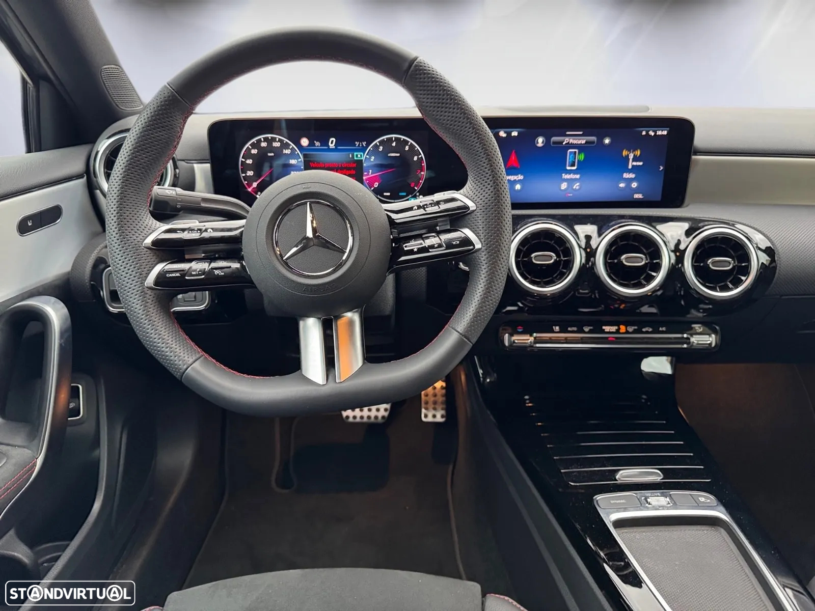 Mercedes-Benz A 200 Limousine - 17