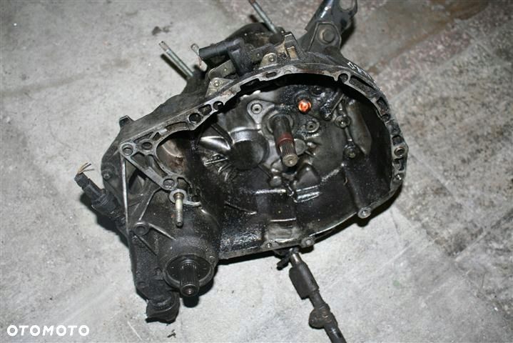 SKRZYNIA BIEGÓW RENAULT CLIO 1,9DTI