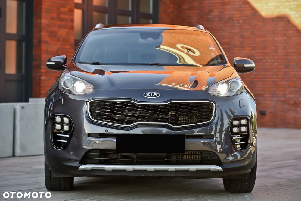 Kia Sportage 2,0 CRDI AWD GT Line - 6