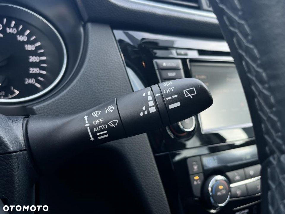 Nissan Qashqai - 33