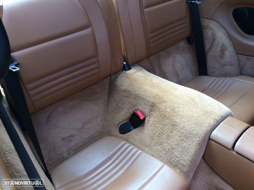 Porsche 911 (996) Carrera 4 Coupé - 13