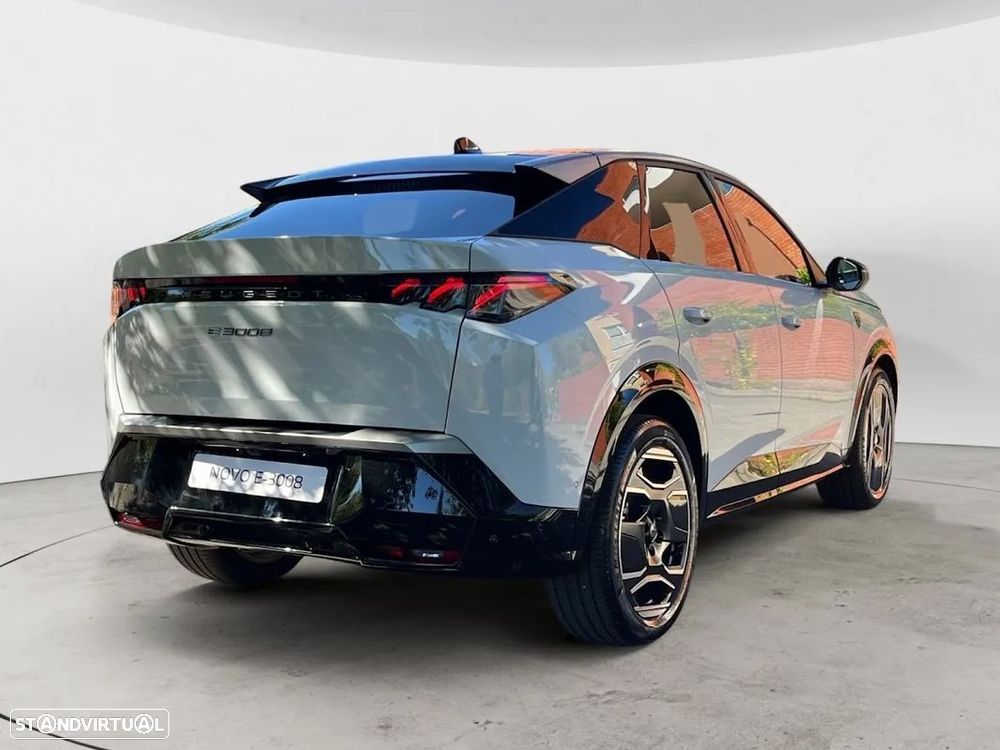 Peugeot E-3008 73 kWh GT - 6
