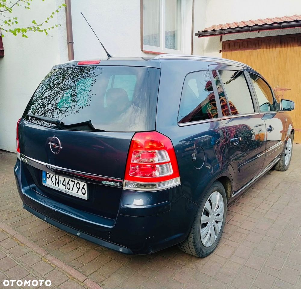 Opel Zafira 1.6 ECOFLEX Family Plus - 5