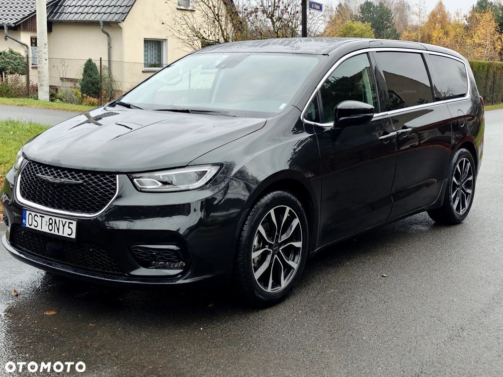 Chrysler Pacifica - 9