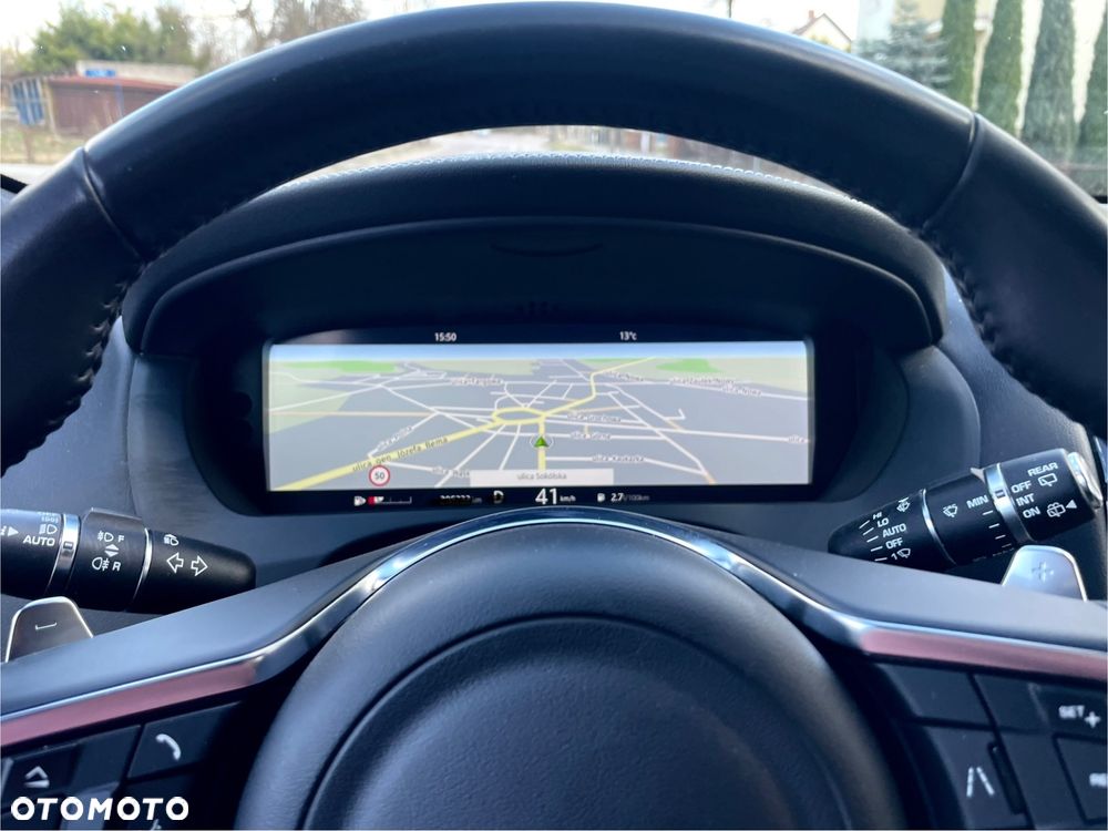 Jaguar F-Pace 25t AWD R-Sport - 11